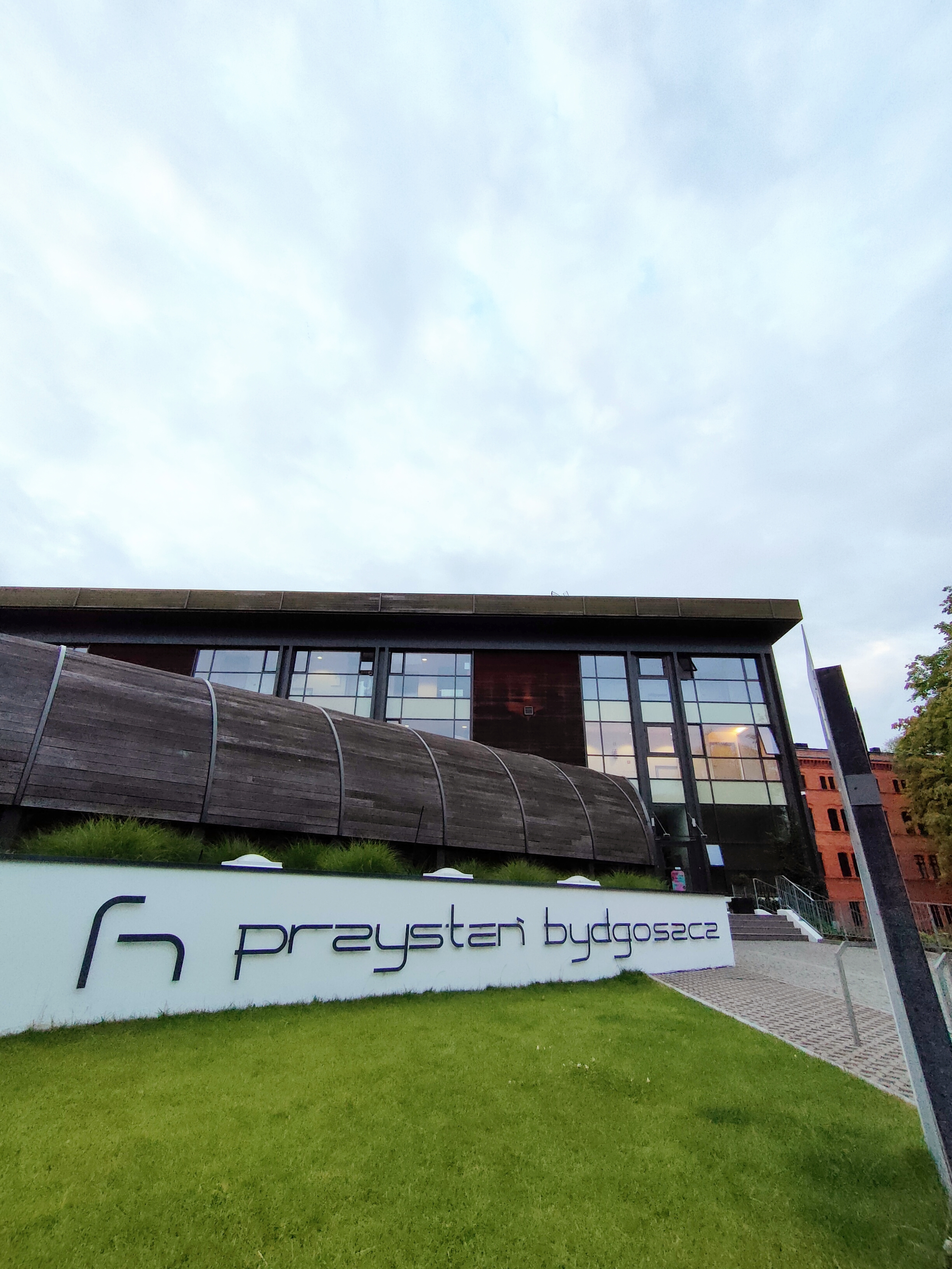 Hotel Przystań Bydgoszcz_Budynek i pomosty 9.jpg